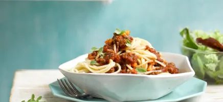 Thais wokgerecht met tartaar en pinda's